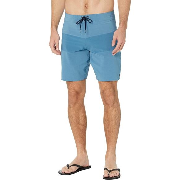 NWT Billabong Mens Tribong Airlite Boardshorts - Smoke Blue-Size36 - Picture 1 of 2